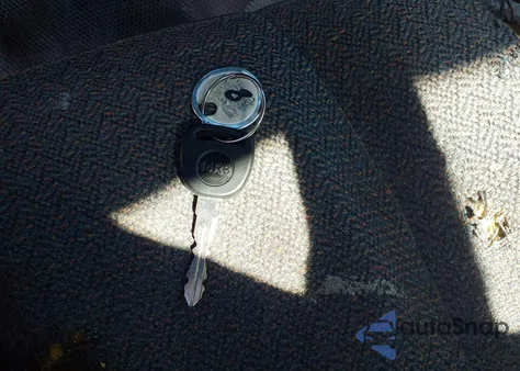 2006 Chevrolet Silverado 1500 Work Truck из США, поврежденный, VIN 3GCEC14X86G237334